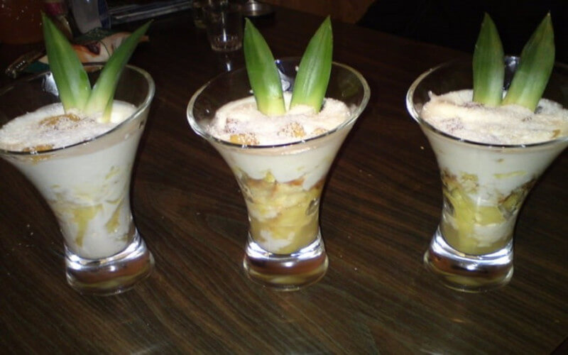 Tiramisu ananas et noix de coco en verrines