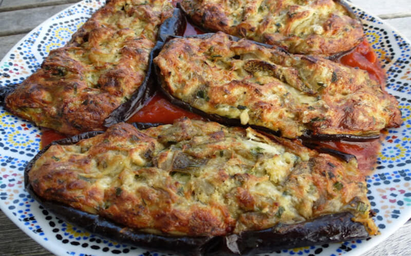 Aubergines farcies à la bonifacienne (I mirizani)