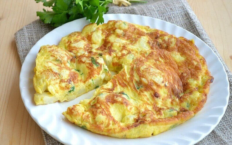 Frittata de chou-fleur et persil à la vapeur